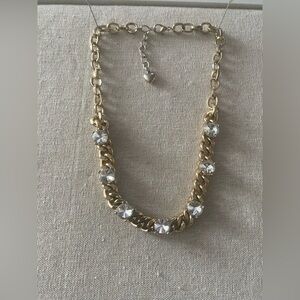 ♥️Vintage Style Rhinestone Bib Necklace – Gold Curb Chain with Heart Charm